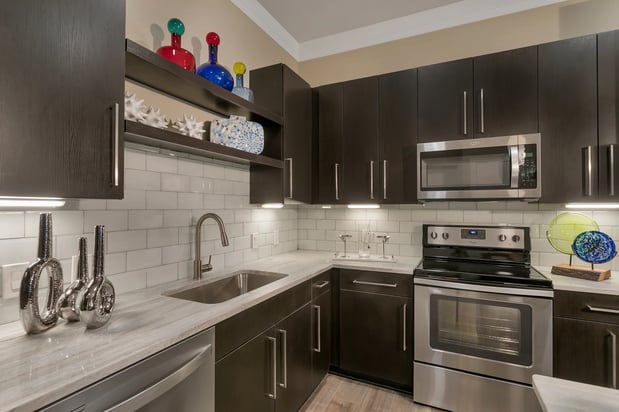 Images Aster Apartments