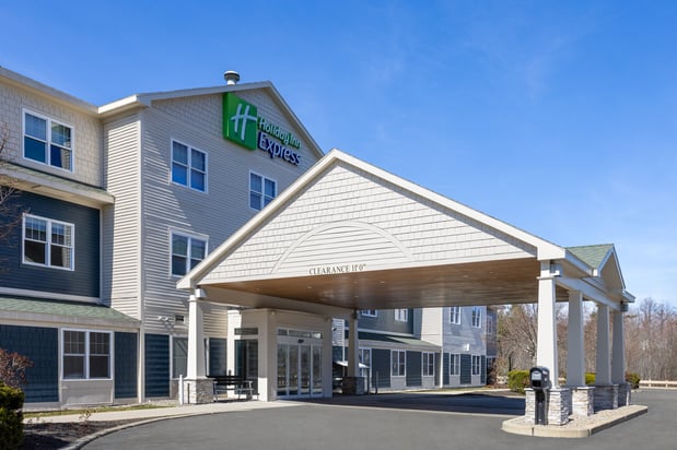 Images Holiday Inn Express & Suites Freeport - Brunswick Area by IHG