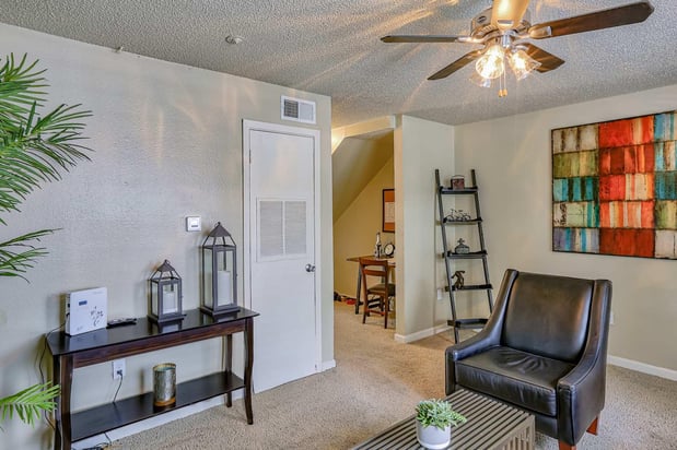 Images Fairway View Apartments