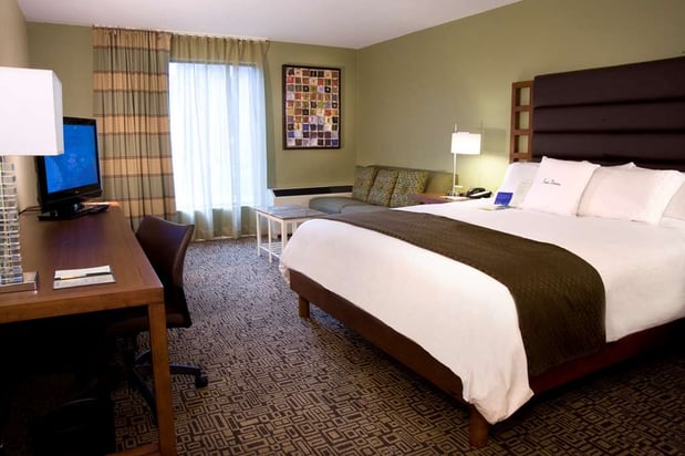 Images DoubleTree by Hilton Collinsville - St. Louis