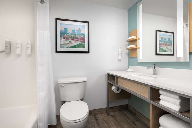 Images Hilton Garden Inn Greensboro