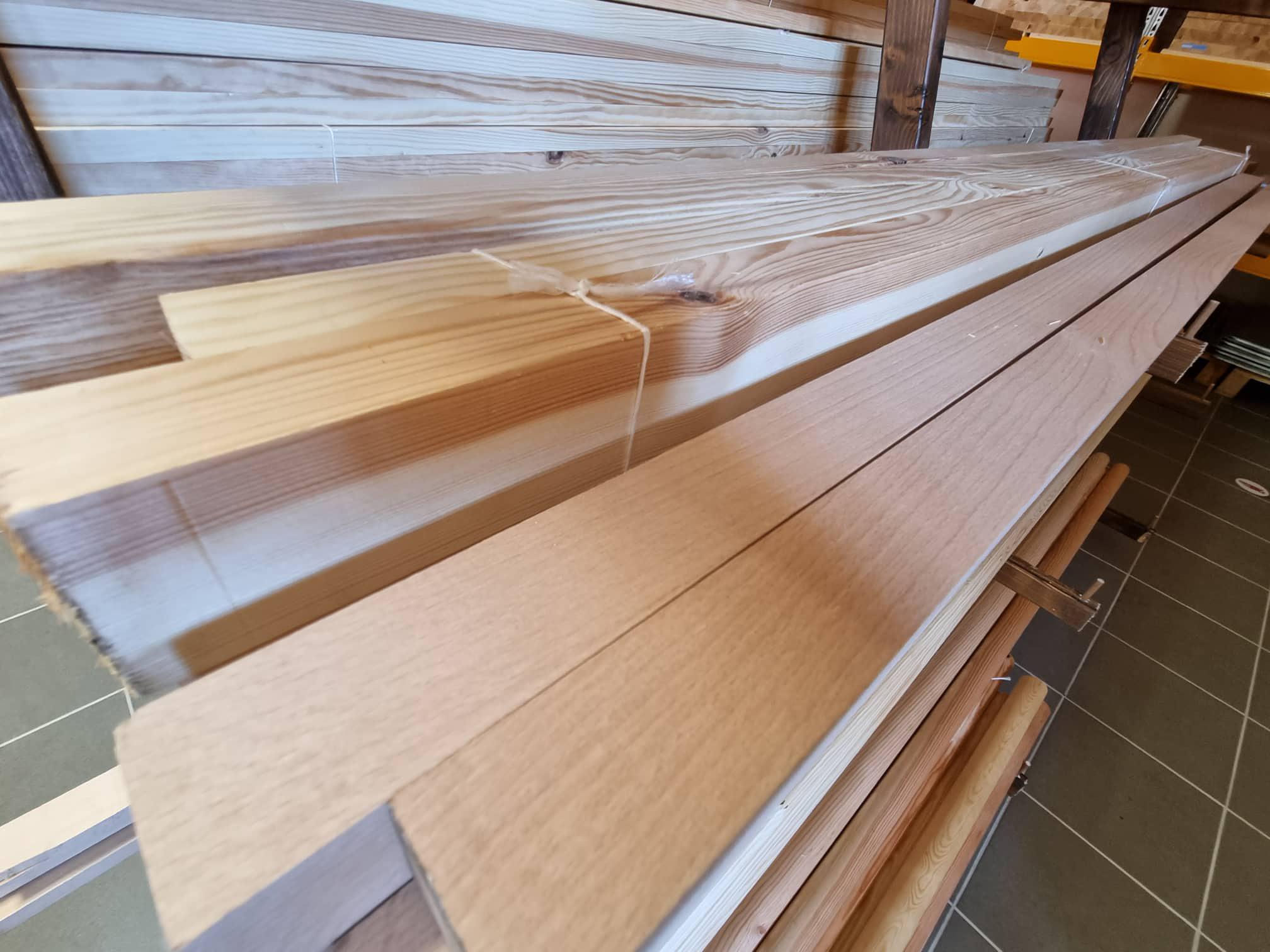 Images OKTOGON-HOLZ KFT Faáru-Épületfa Forgalmazás, Lapszabászat