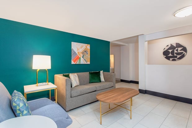 Images Holiday Inn & Suites Daytona Beach on the Ocean by IHG