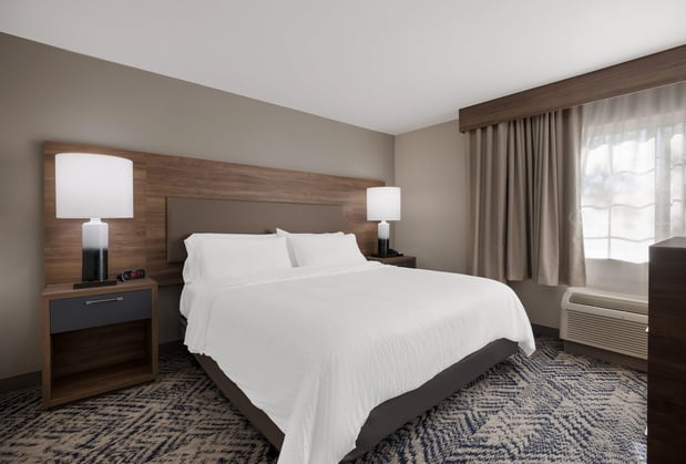 Images Candlewood Suites Lafayette - River Ranch by IHG