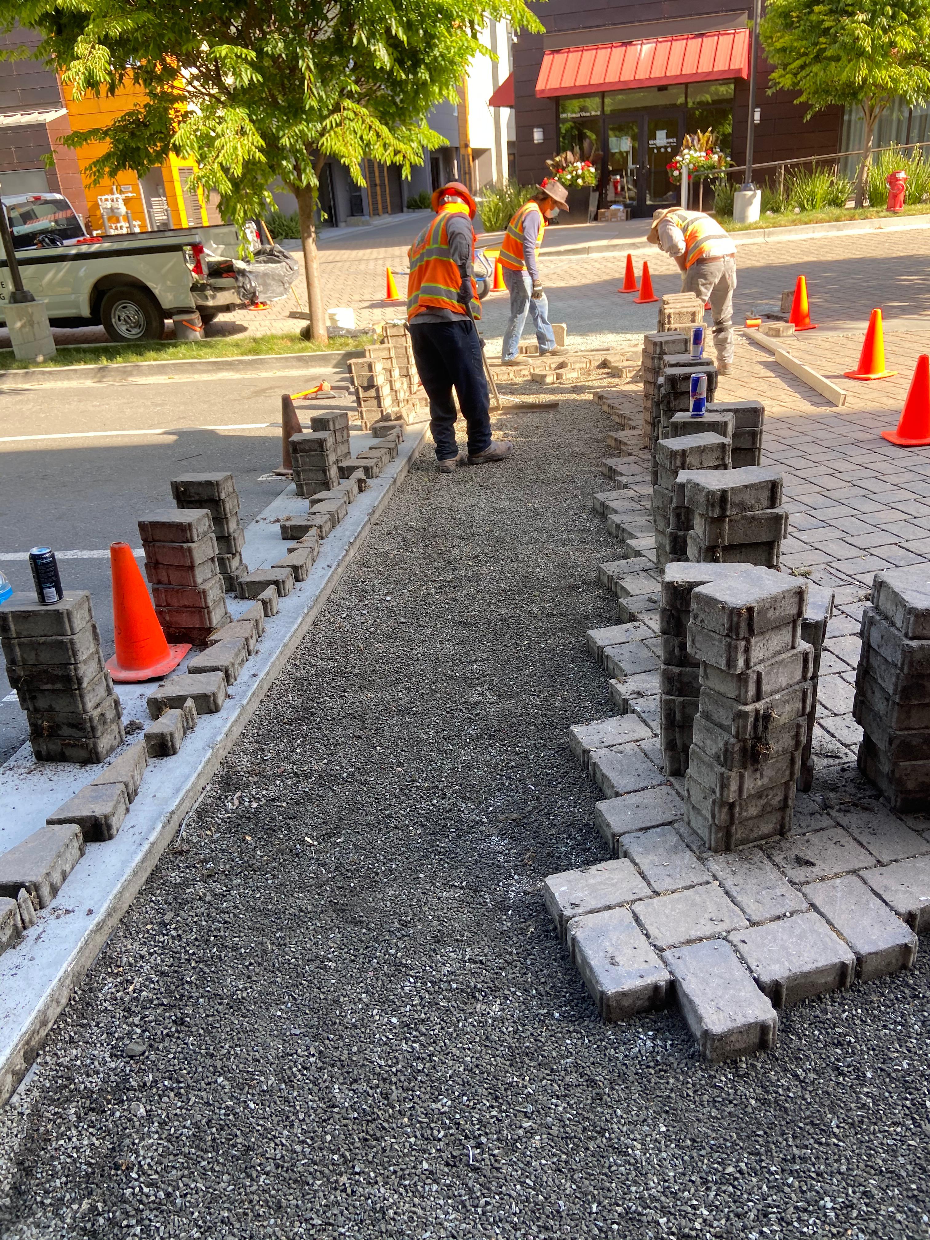 Black Stone Paving Logo