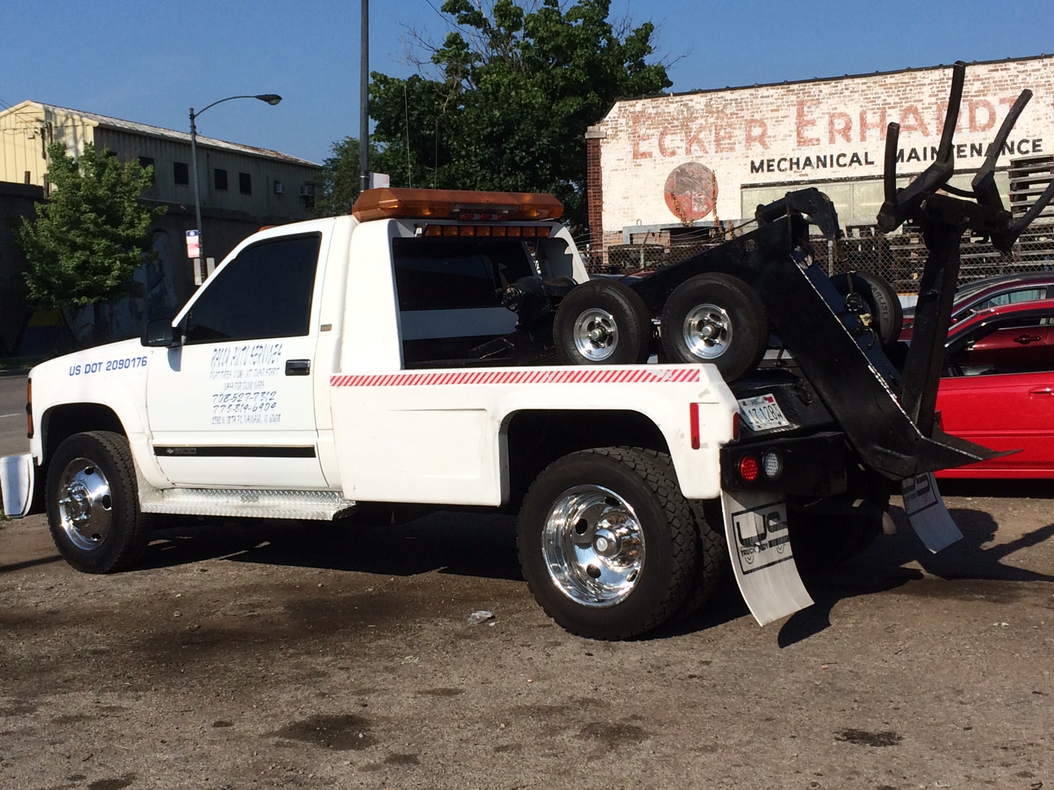 Rally Auto Towing & Recovery Photo