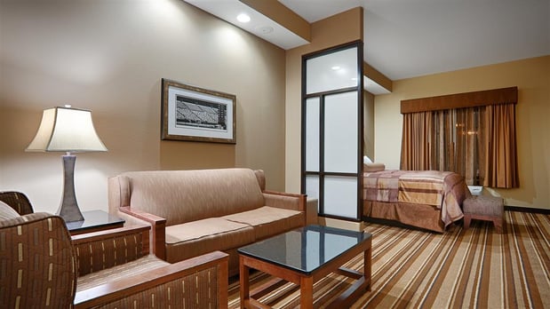 Images Best Western Plus KC Speedway Inn & Suites