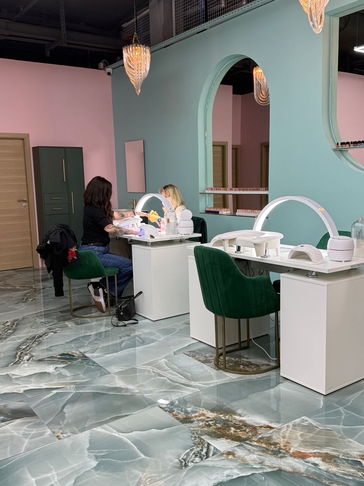 Bilder Her Him Institut de Beauté