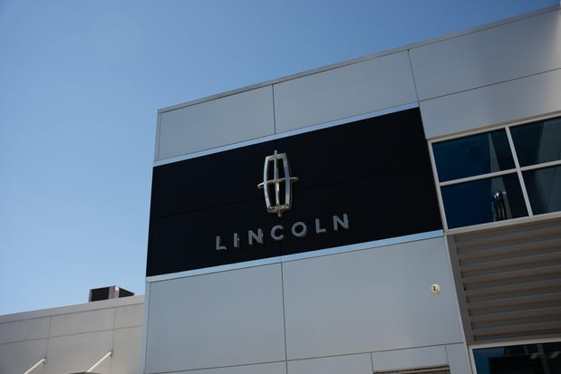 Images Parkway Lincoln