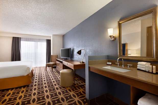 Images Embassy Suites by Hilton Dallas DFW Airport South