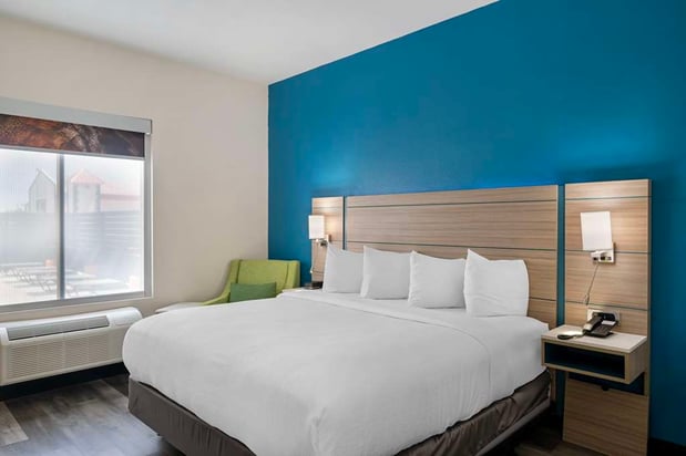 Images Best Western Plus Executive Residency Carlsbad Hotel
