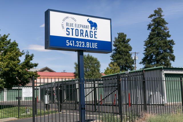 Images Blue Elephant Storage