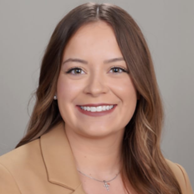 Images Edward Jones - Financial Advisor: Lindsey Brake