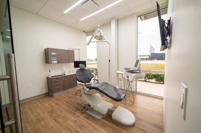 Triple Oak Dental Image