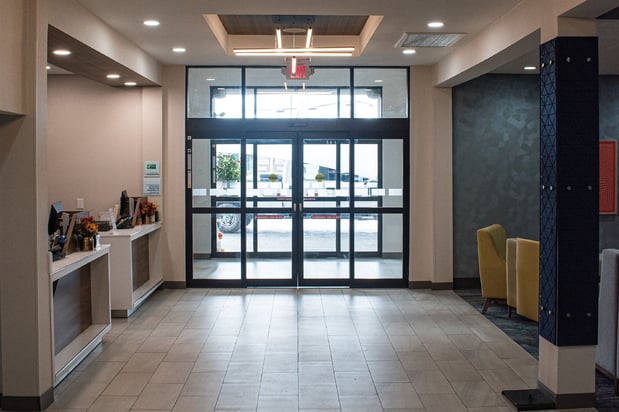 Images Holiday Inn Express & Suites New Philadelphia by IHG