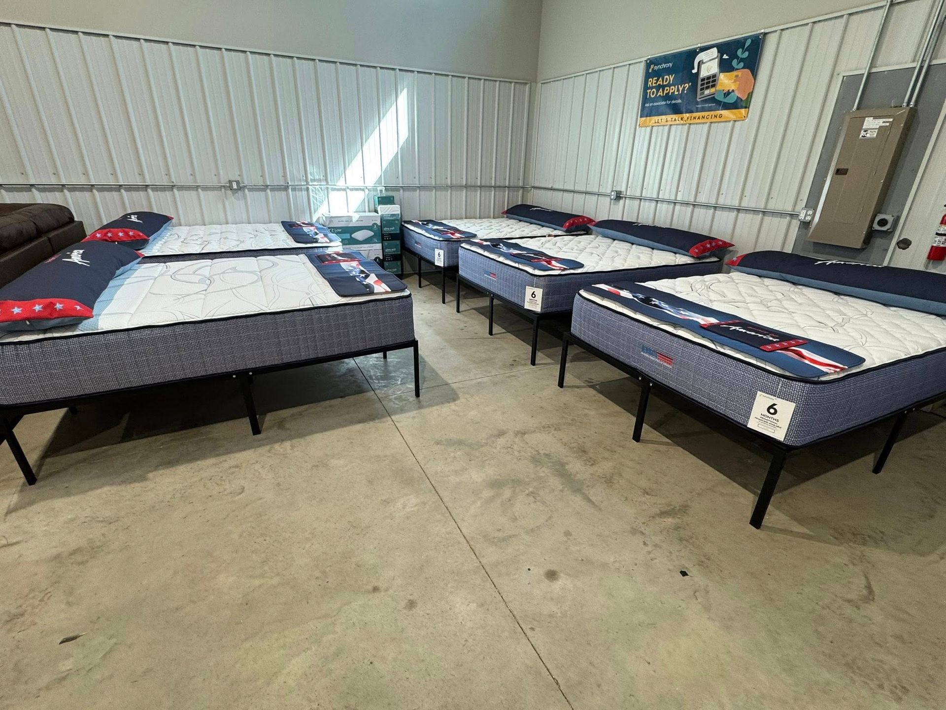 Dakota Home Outlet Image