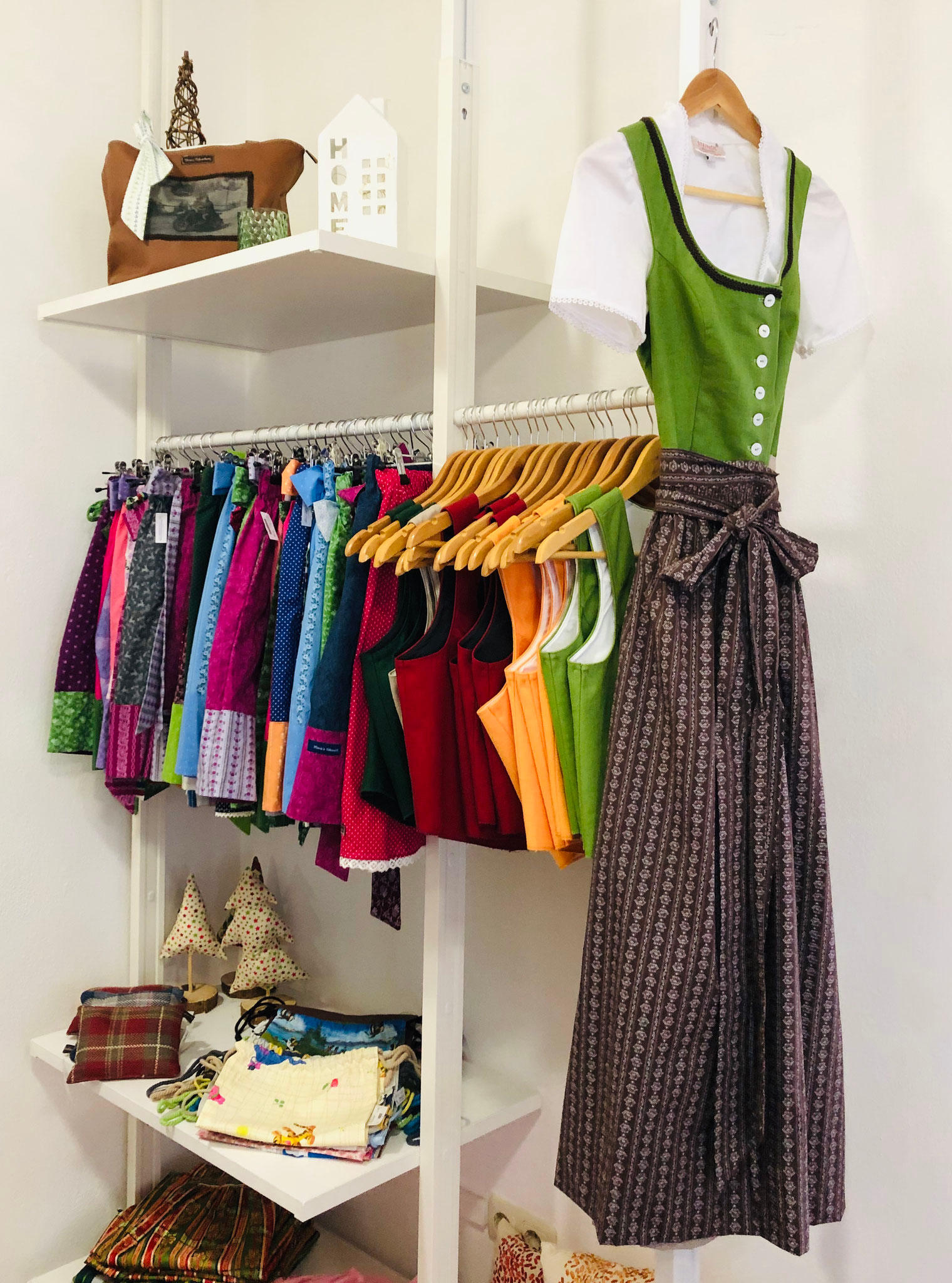 Marie's Nähwerkstatt, Dorfstraße 12 in Fuschl am See