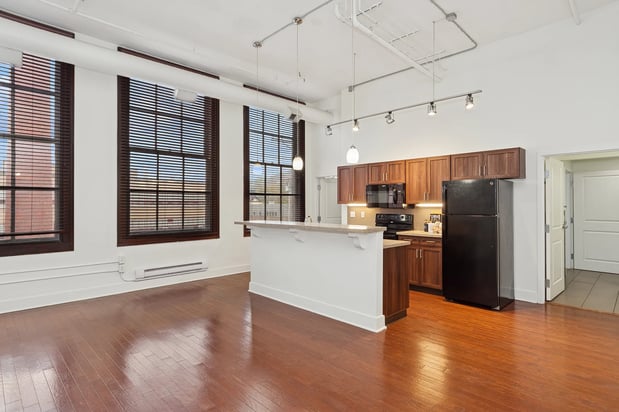 Images Residences at South High