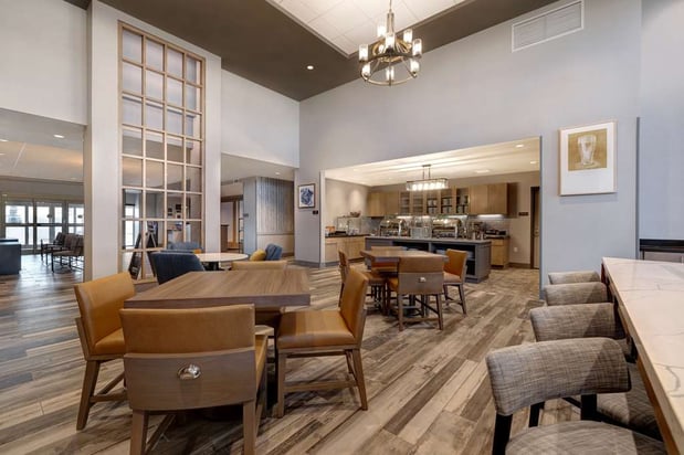 Images Homewood Suites by Hilton Oak Creek Milwaukee