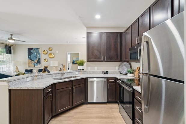 Images Bluewater at Bolton's Landing