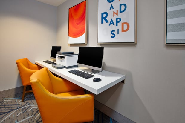 Images Holiday Inn Express & Suites Grand Rapids-North by IHG