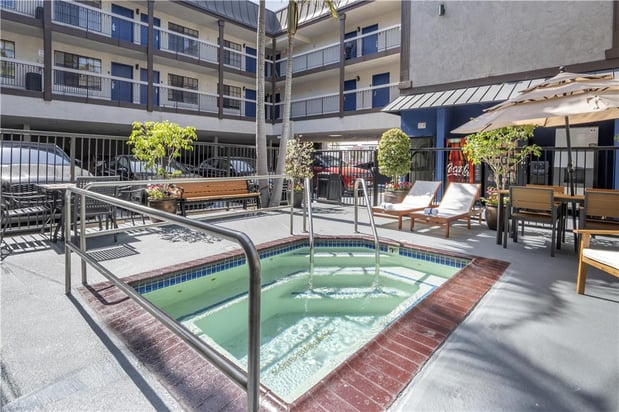Images Best Western Airport Plaza Inn Hotel – Los Angeles LAX
