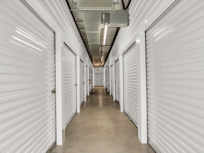 Images Extra Space Storage