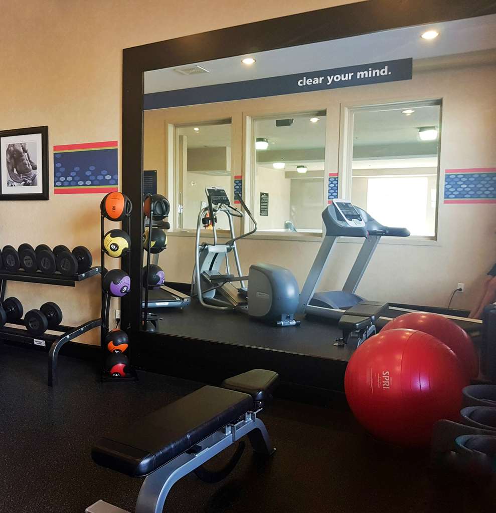 Health club  fitness center  gym Hampton Inn & Suites by Hilton Edmonton International Airport Leduc (780)980-9775