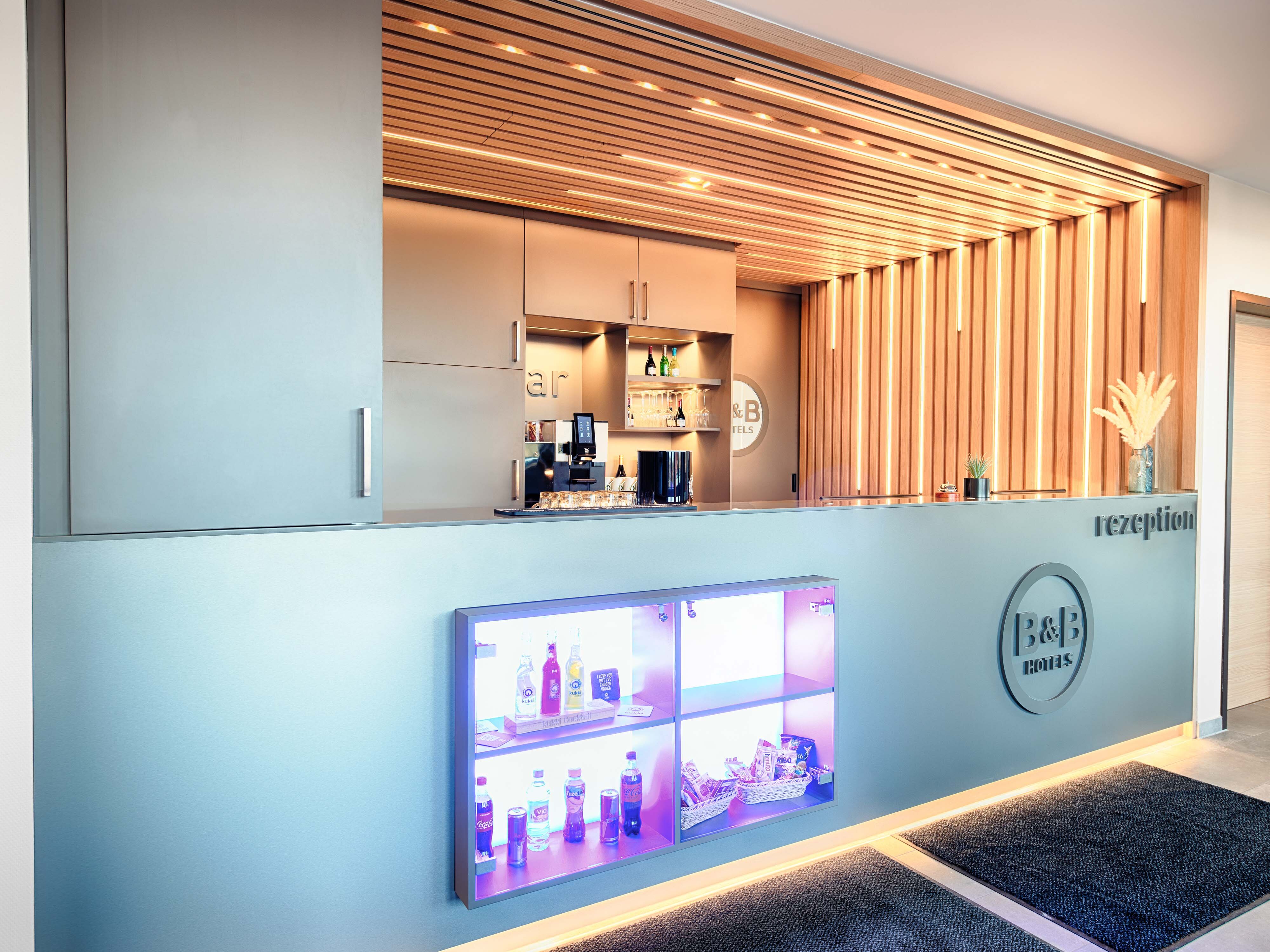 Bilder B&B HOTEL Emden