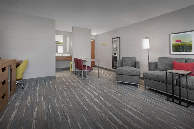 Images Hampton Inn Waterloo Cedar Valley