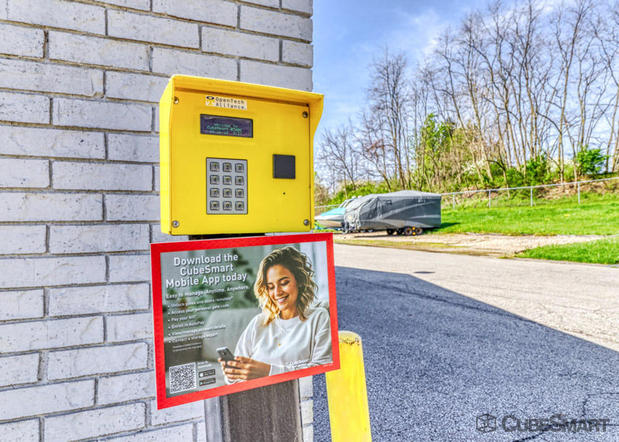 Images CubeSmart Self Storage