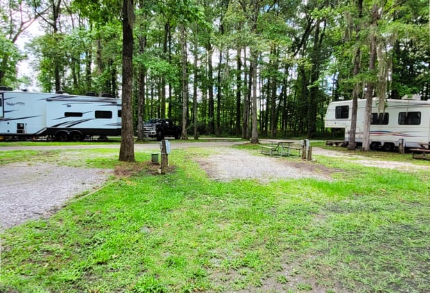 Images Thousand Trails Oaks at Point South