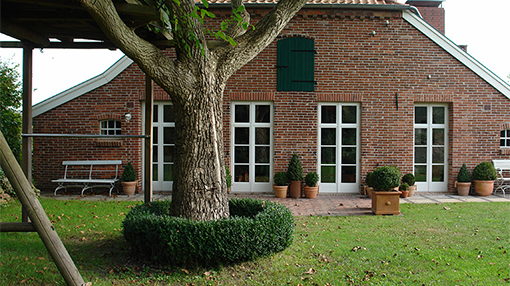 Bild 2 Bau- u. Möbeltischlerei Baartz in Jemgum