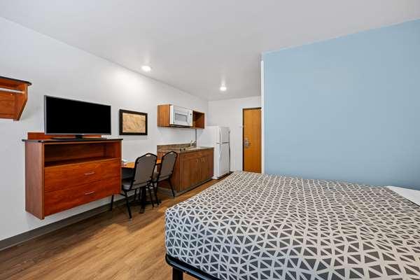 Images WoodSpring Suites Hobbs