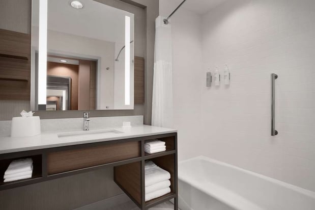 Images Hilton Garden Inn Denver Airport Tower Road