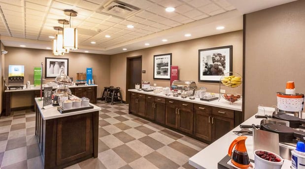 Images Hampton Inn & Suites Duluth North / Mall Area