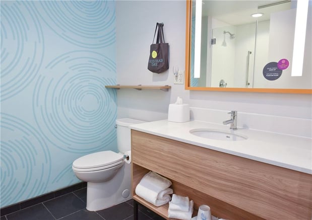 Images Tru by Hilton Lawrence