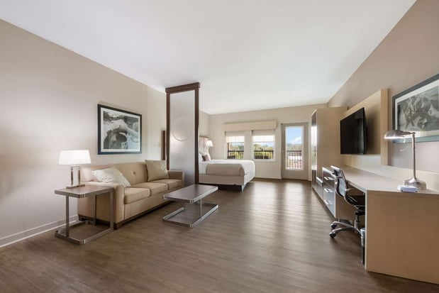 Images Best Western Bandera Suites & Saloon