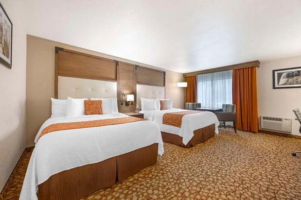 Images Best Western Plus Mill Creek Inn