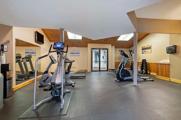 Images Best Western Plus Windjammer Inn & Conference Center