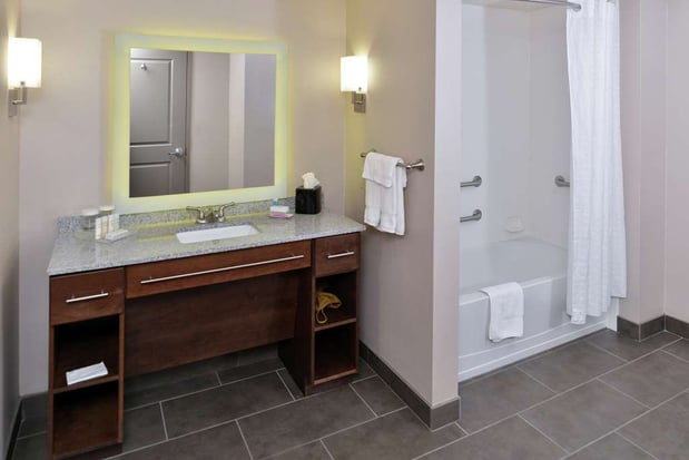 Images Homewood Suites by Hilton Cincinnati Mason, OH