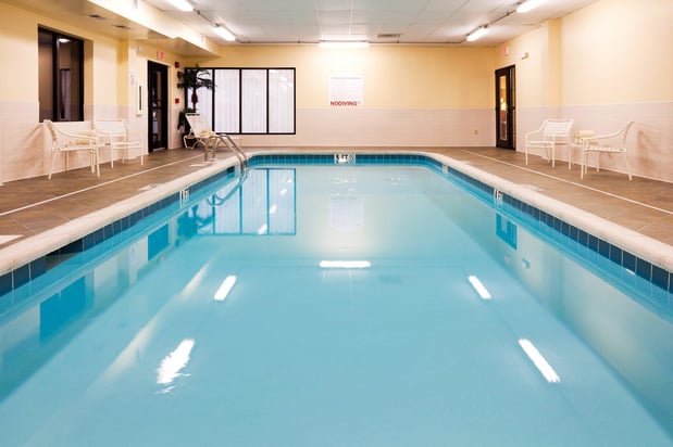 Images Holiday Inn Express Knoxville-Strawberry Plains by IHG