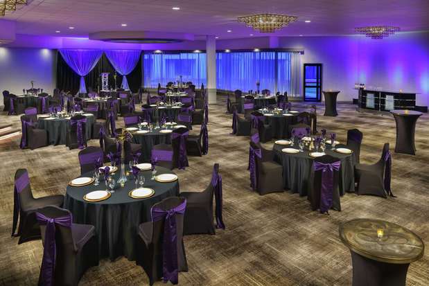 Images DoubleTree by Hilton Hotel Colorado Springs