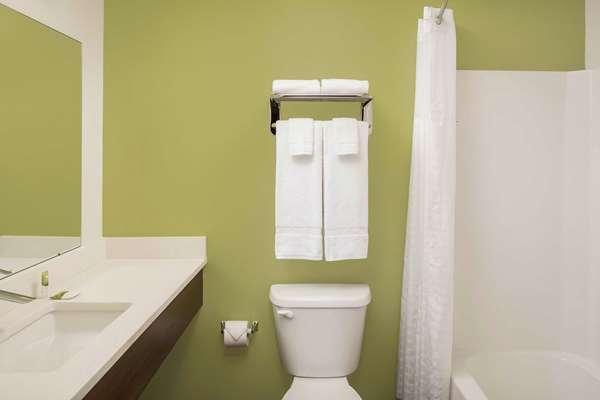 Images WoodSpring Suites South Plainfield