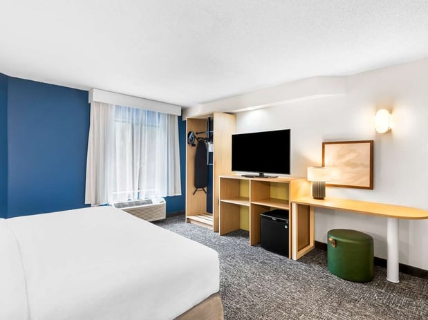 Images Spark by Hilton Augusta