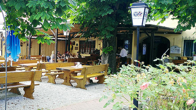 Gasthof zur Post, Wolfratshauserstraße 13 in Baierbrunn