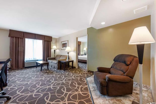 Images Best Western Plus Eau Claire Conference Center