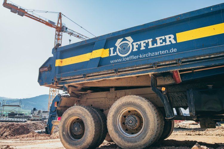 Albert Löffler - Transporte, Erdbewegungen, Garten- und Landschaftsbau, Stegener Str. 29 in Kirchzarten