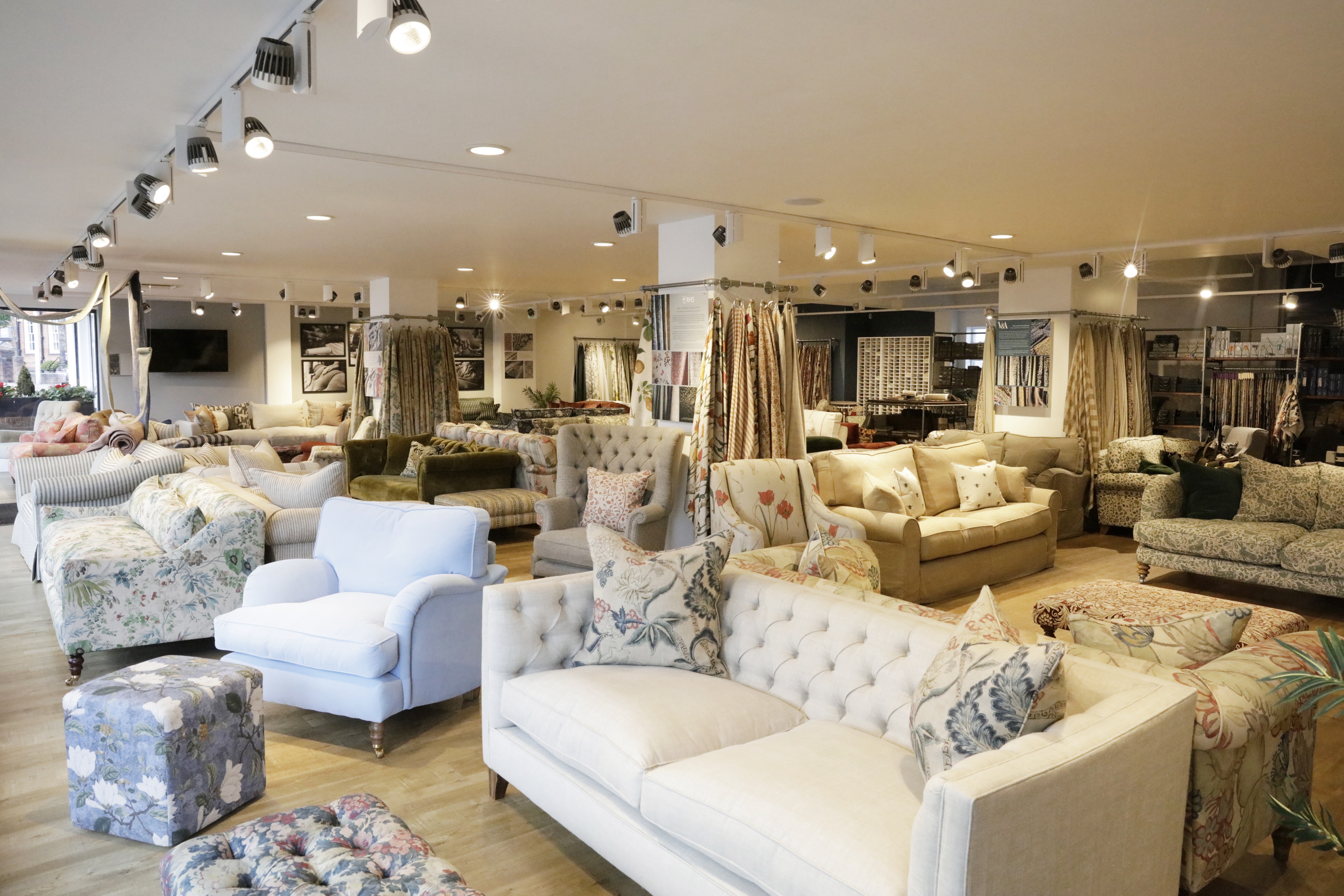Images Sofas & Stuff - Knutsford