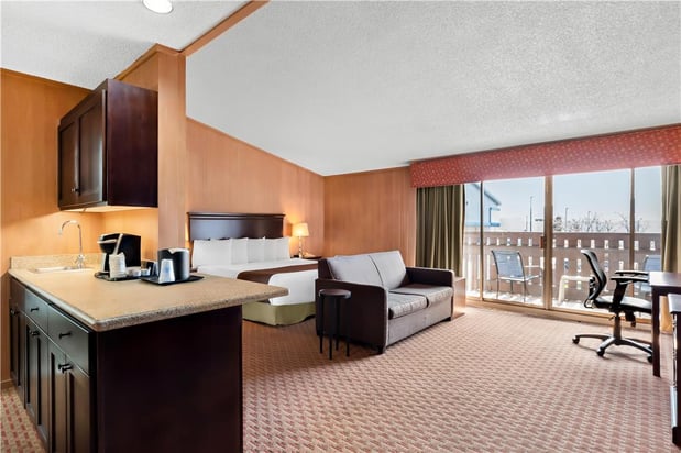 Images Best Western Chieftain Inn